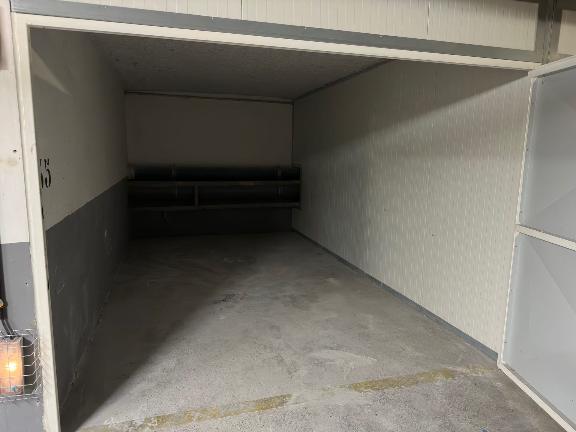Box de parking de 12m² – Sécurisé à Montreuil