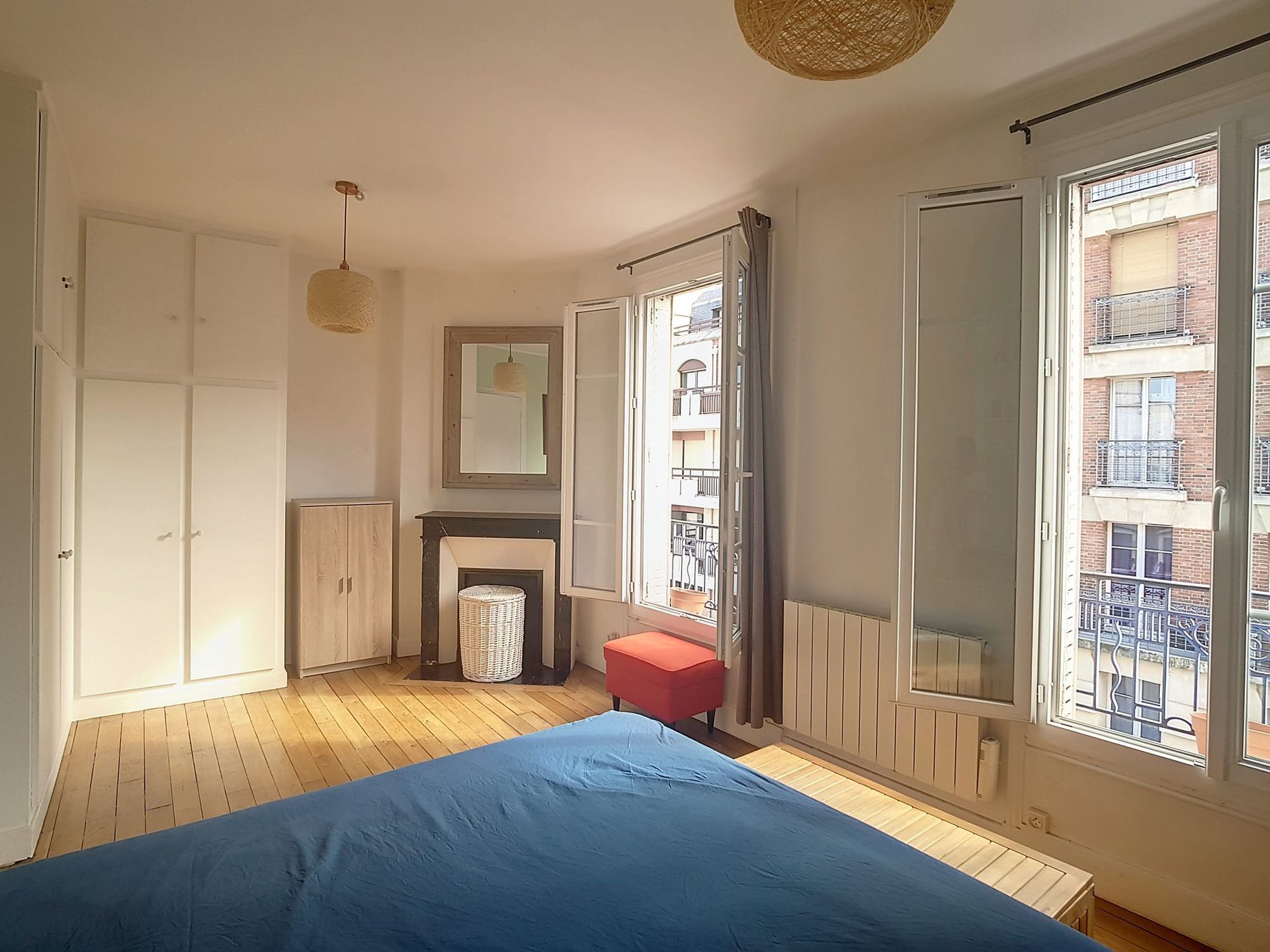 Cosy et traversant T2 de 37m² – Lumineux avec vue dégagée à Montreuil