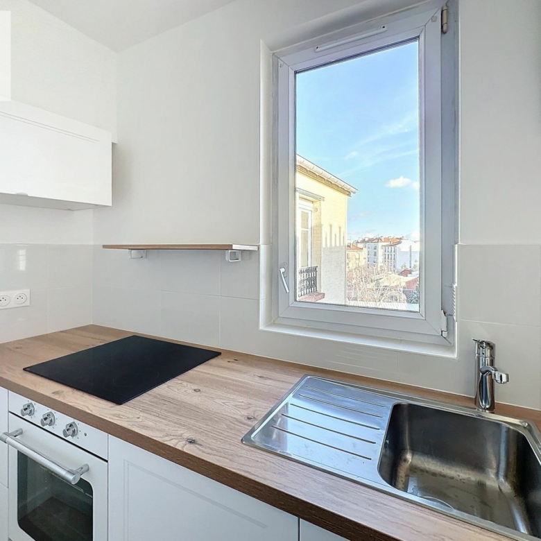 Très beau T3 de 43m² – Entièrement rénové, situé aux Lilas