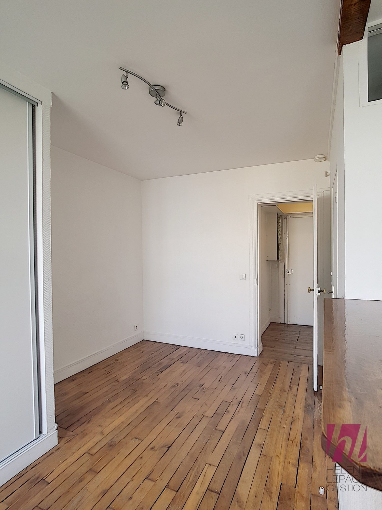 Beau studio de 19m² – Aménagé et optimisé dans le 19ème