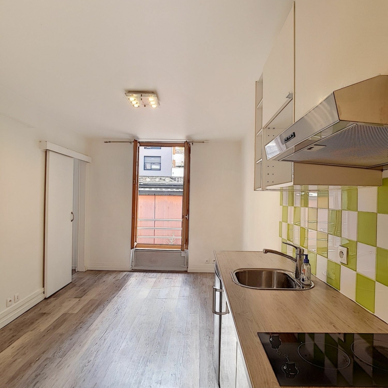 Beau Studio de 20m² – Aménagé et équipé dans le 19ème