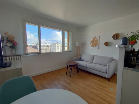 Cosy T3 de 48m² – Calme et lumineux à Montreuil