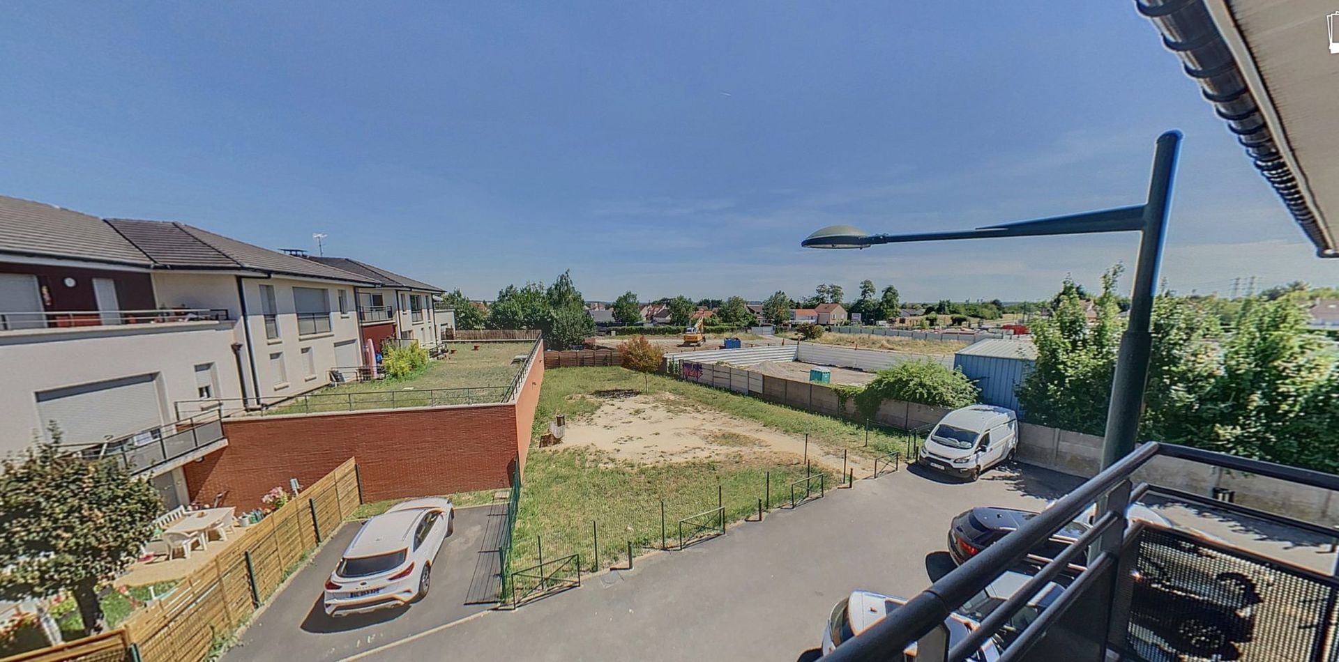 Moderne T2 de 46m² – Balcon et vue dégagée à Chelles