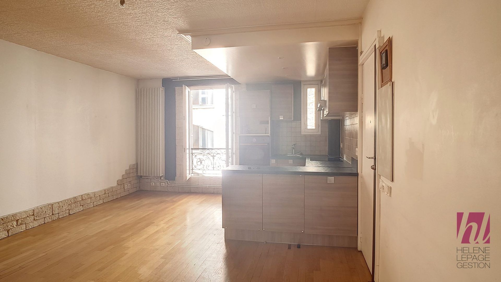 Moderne et calme T2 de 42m² – Quartier recherché et animé du 15ème