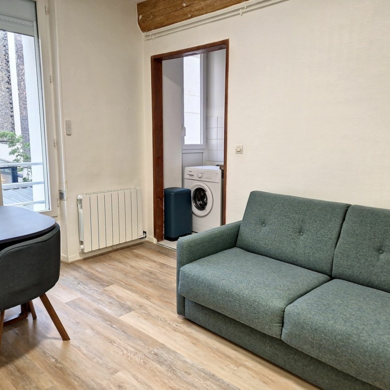 Beau studio meublé de 20m² – Sans vis-à-vis dans le 19ème
