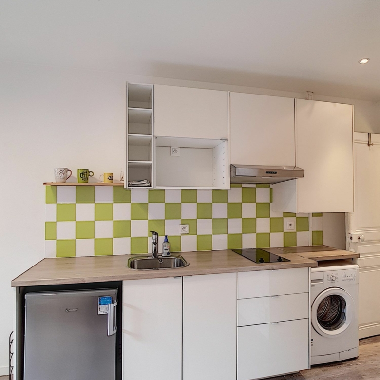 Beau Studio de 20m² – Aménagé et équipé dans le 19ème