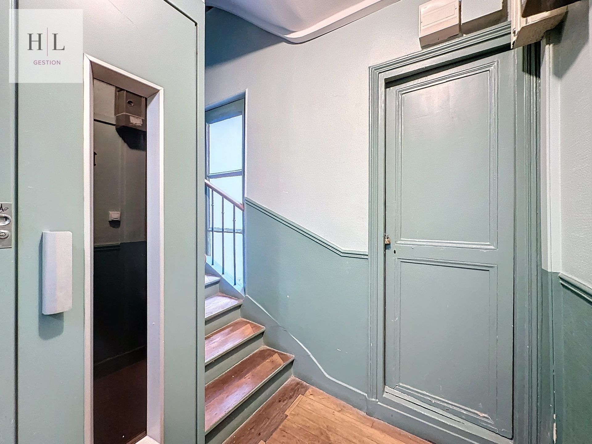 Superbe T2 de 35m² – Meublé, équipé et idéalement situé à Paris 10e