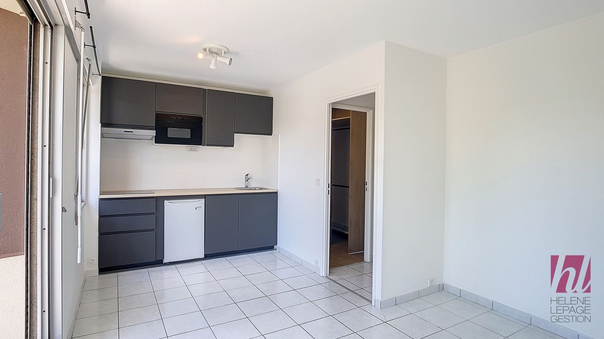 Superbe studio de 25m² – Avec parking et balcon à Vincennes