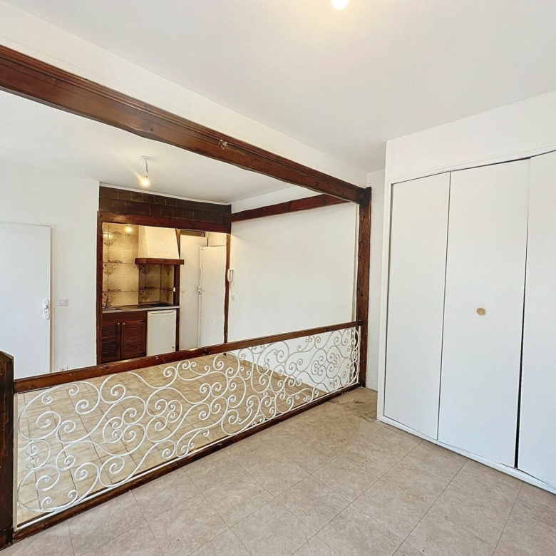Atypique studio de 24m² – RDC lumineux à Rosny sous bois