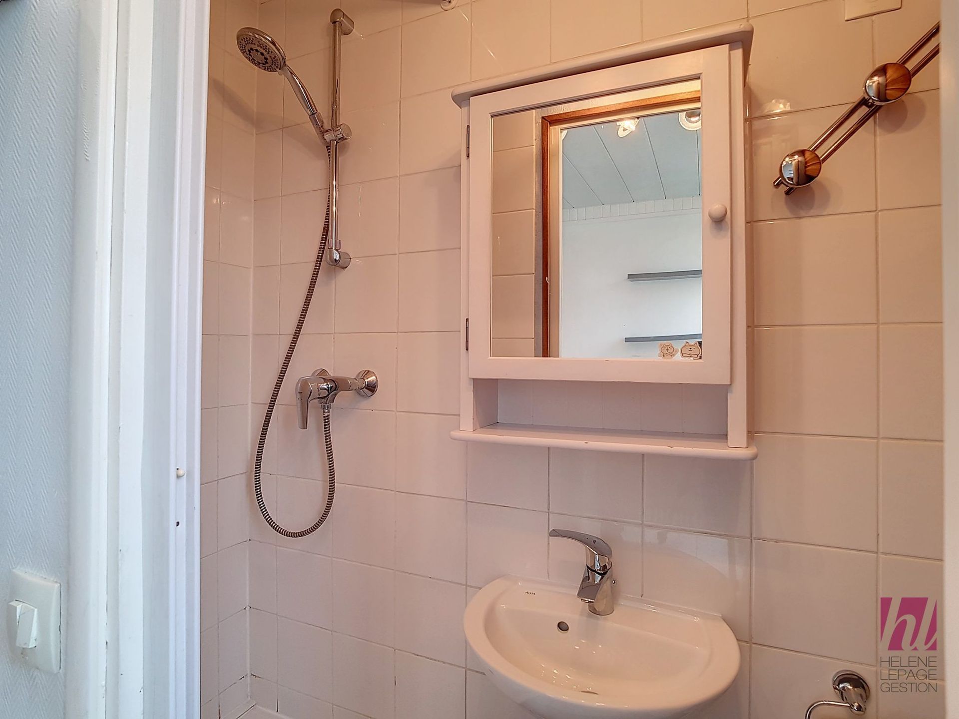 Lumineux studio de 22m² – Vue dégagée à Vincennes