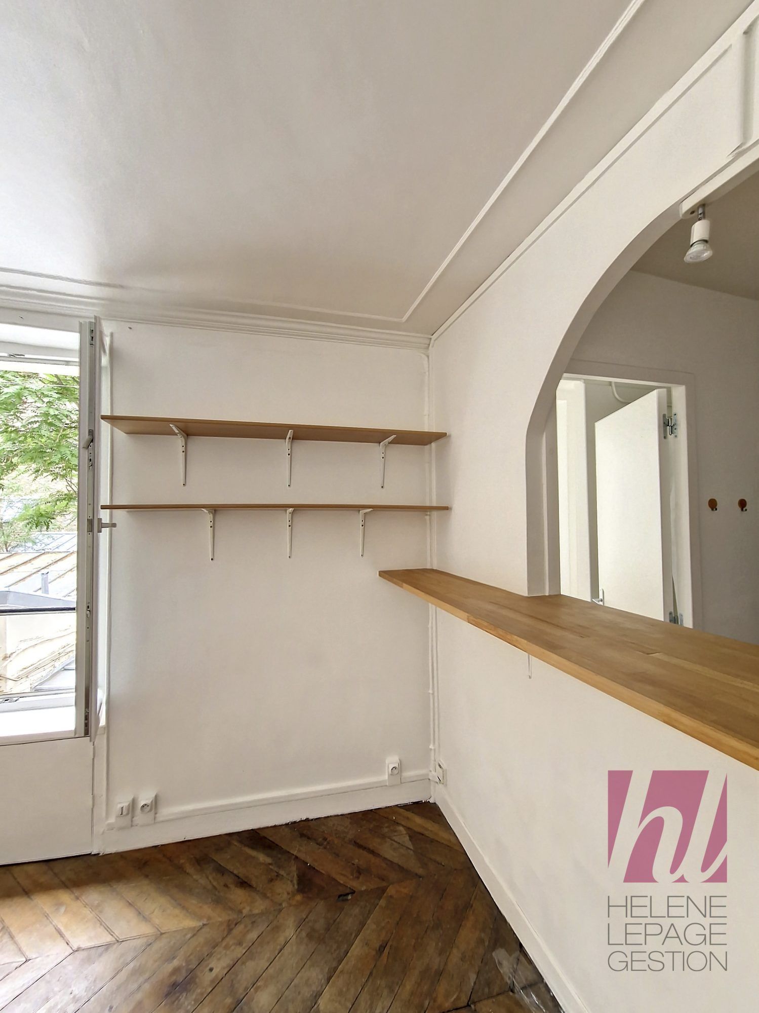 Authentique studio de 18m² – Quartier animé du 15ème