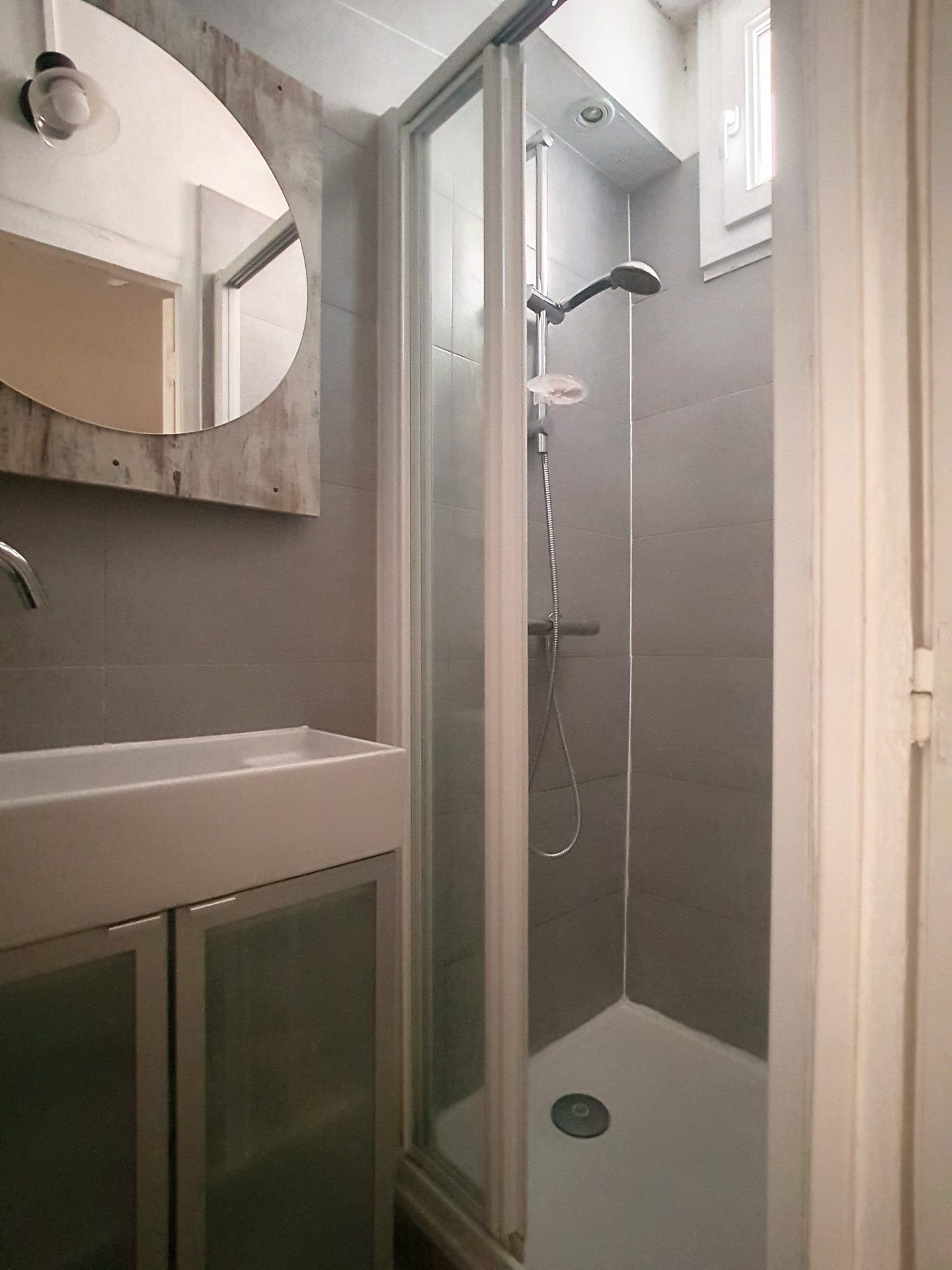 Cosy et traversant T2 de 37m² – Lumineux avec vue dégagée à Montreuil