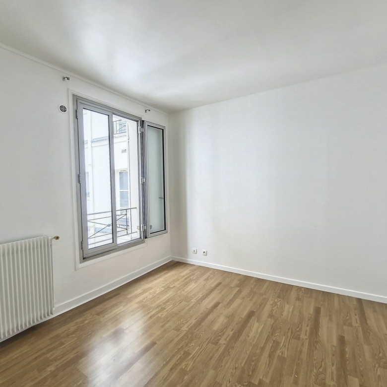 Spacieux T2 de caractère de 39m² – Quartier Batignolles dans le 17ème
