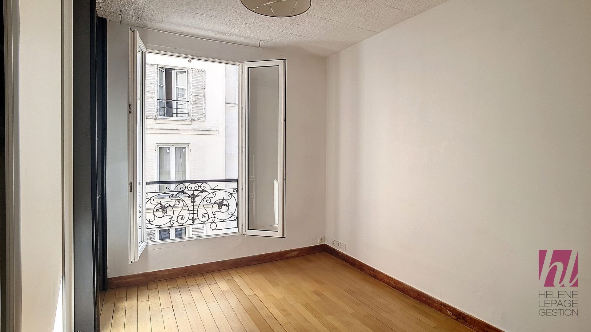 Moderne et calme T2 de 42m² – Quartier recherché et animé du 15ème
