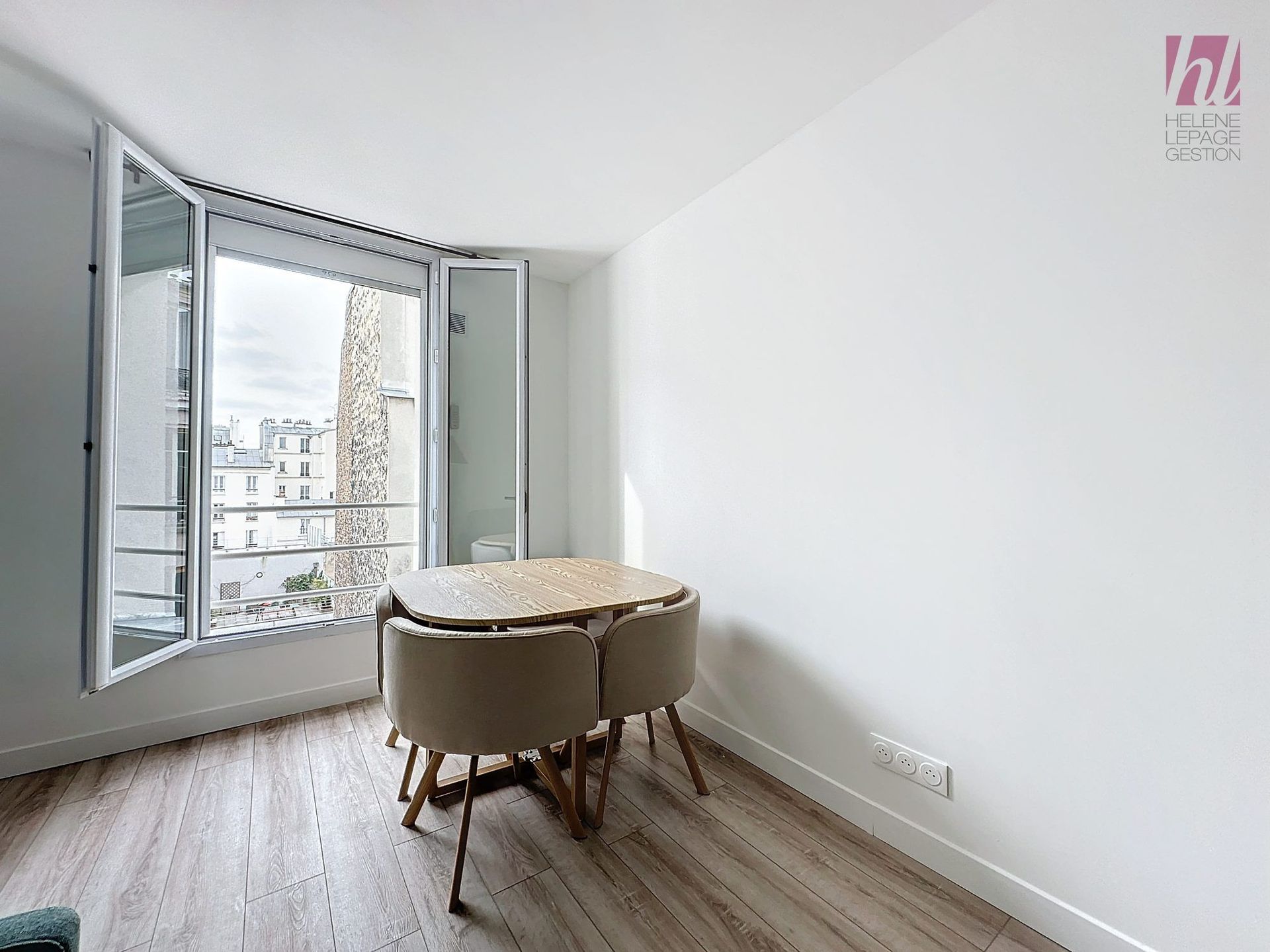 Superbe studio meublé de 21m² – Refait à neuf dans le 19ème