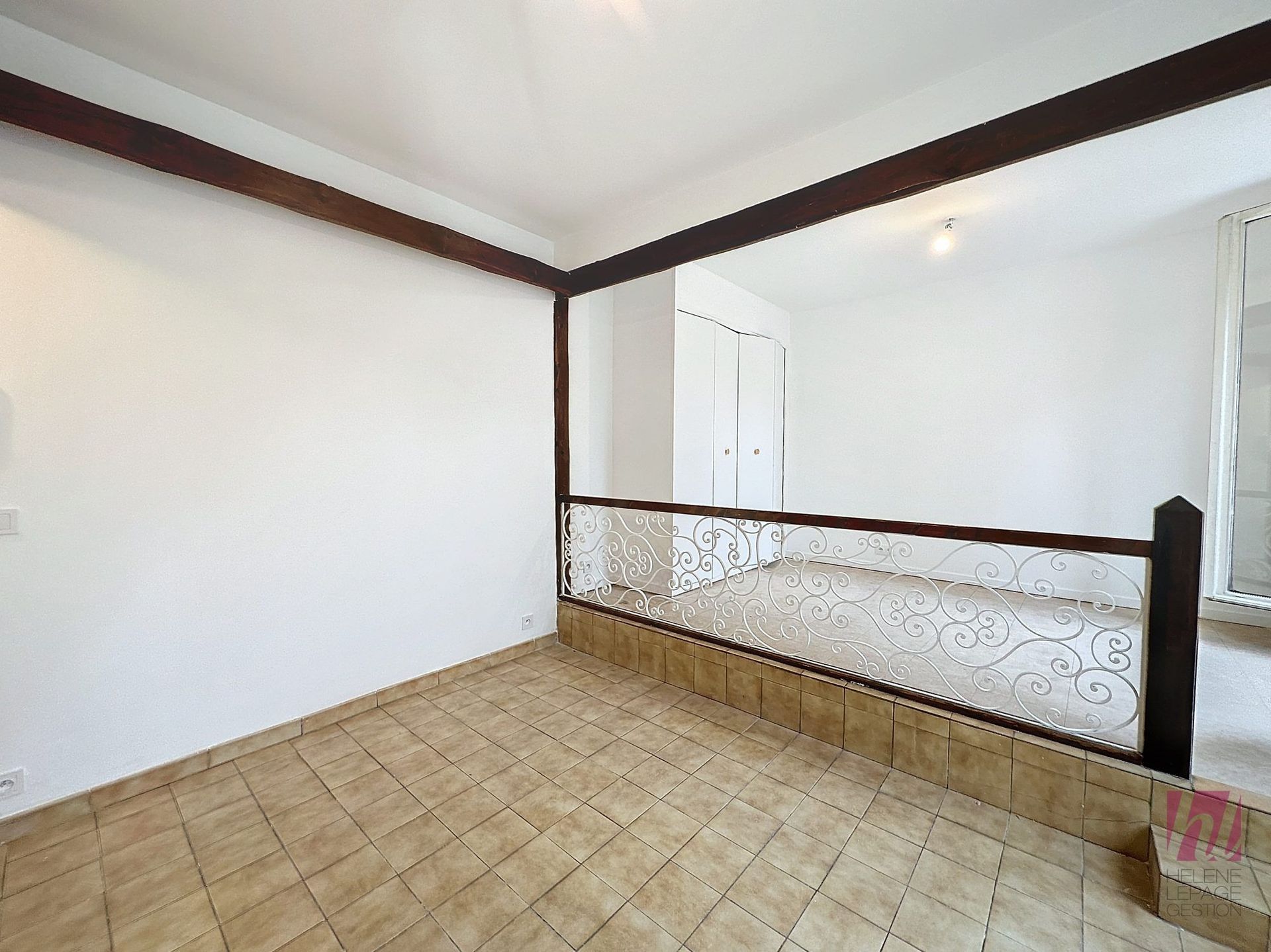 Atypique studio de 24m² – RDC lumineux à Rosny sous bois
