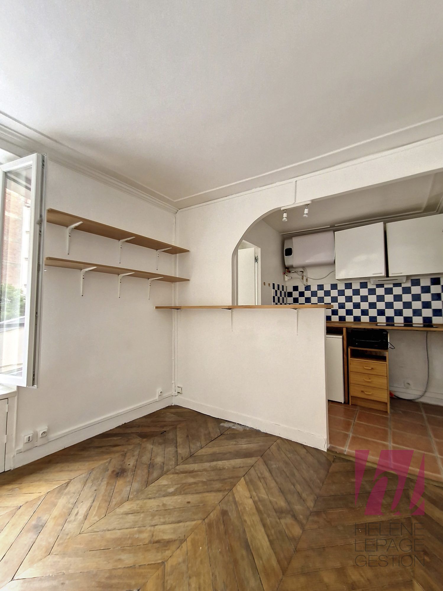 Authentique studio de 18m² – Quartier animé du 15ème