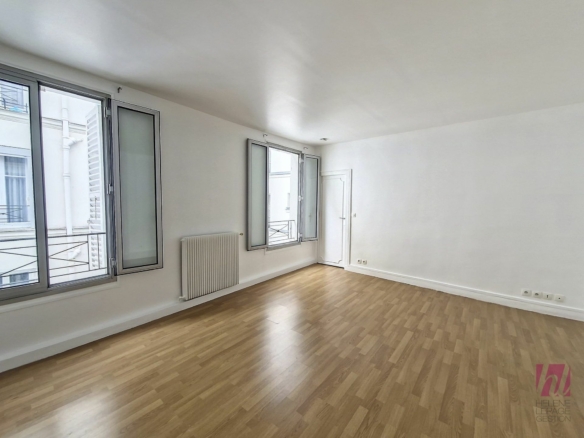 Spacieux T2 de caractère de 39m² – Quartier Batignolles dans le 17ème