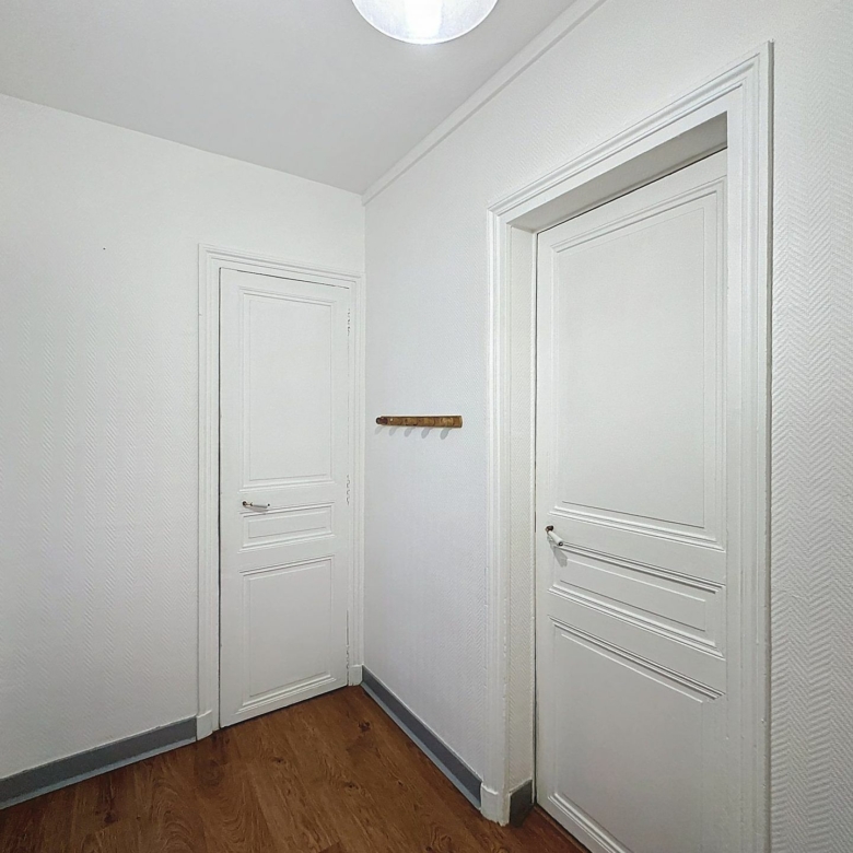 Très beau T2 traversant de 42m² – Charme de l’ancien à Levallois
