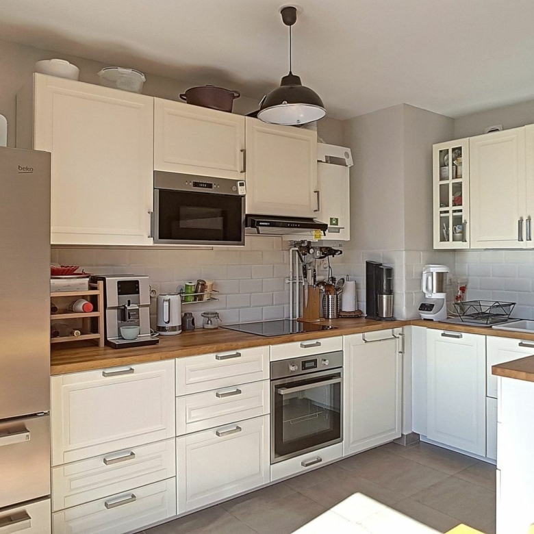 Superbe T4 en duplex de 74m² – Avec balcon à Montreuil