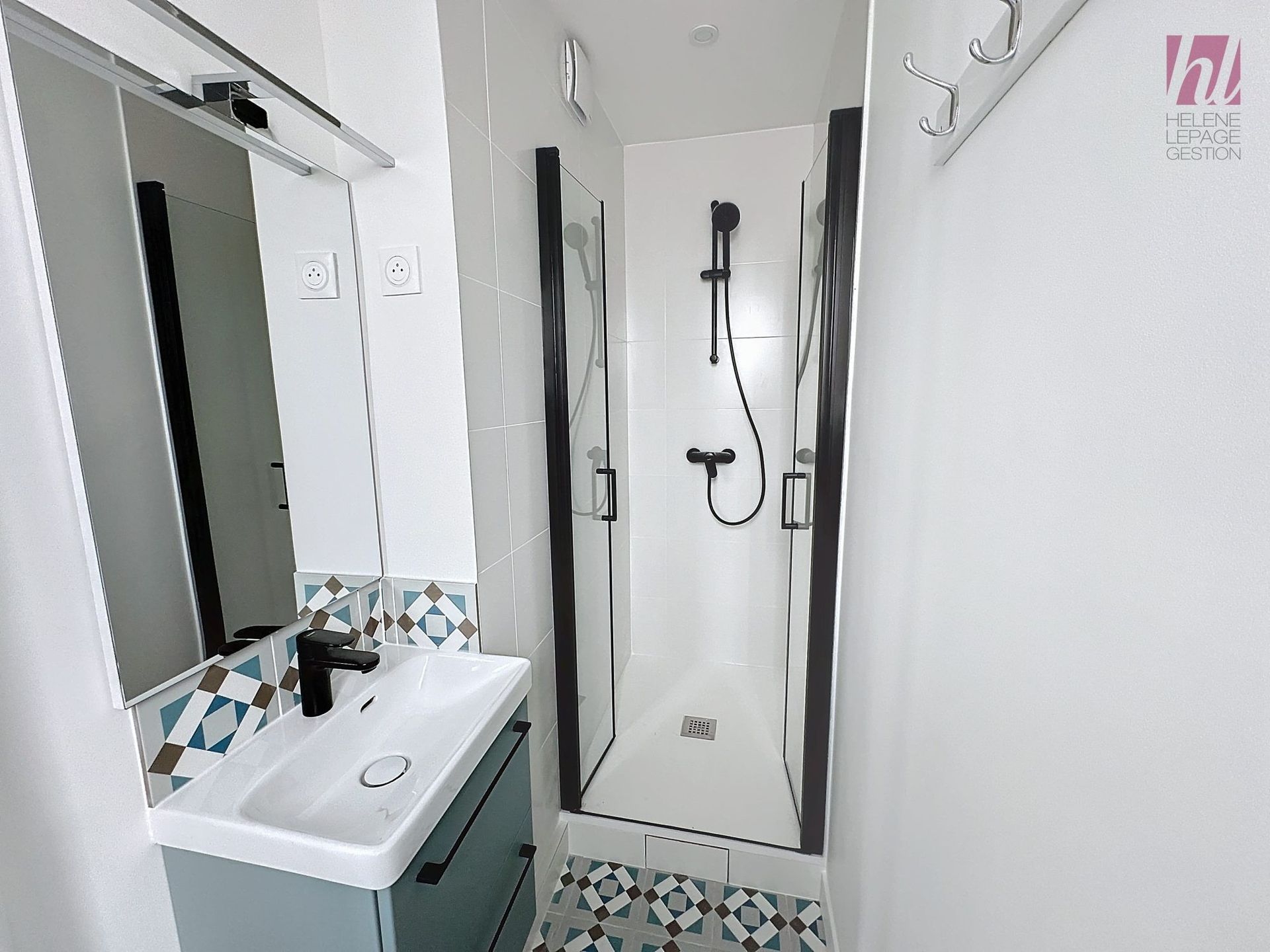 Superbe studio meublé de 21m² – Refait à neuf dans le 19ème