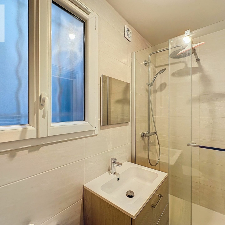 Superbe T2 de 35m² – Meublé, équipé et idéalement situé à Paris 10e