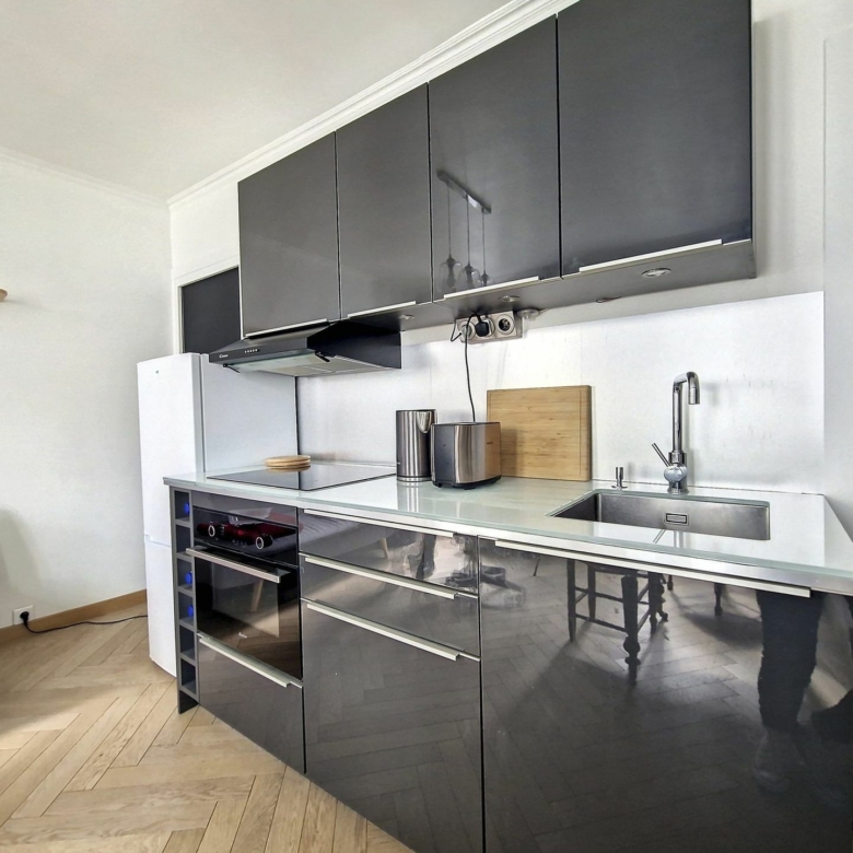 Joli et cosy studio de 26m² – Entièrement meublé à Vincennes