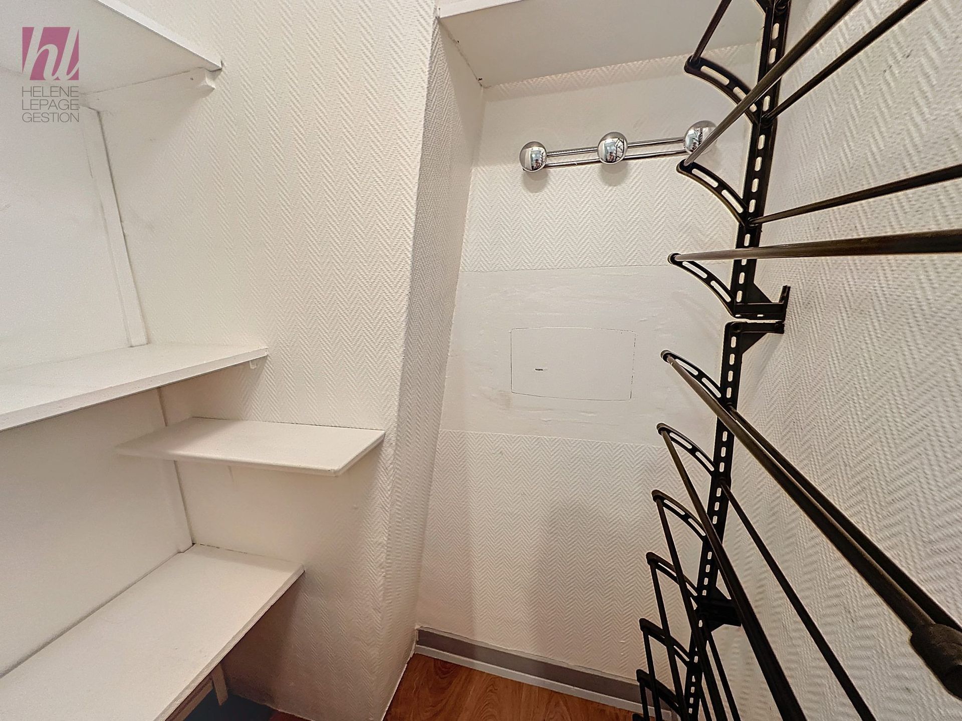 Très beau T2 traversant de 42m² – Charme de l’ancien à Levallois