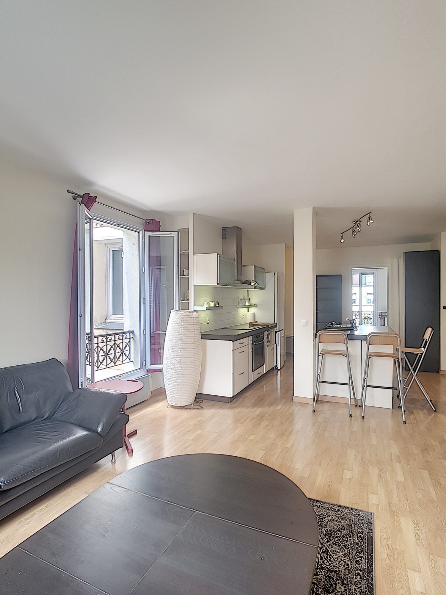 7b423766-b5f9-4ce9-a677-d162ab5e7014-23323-0.jpg Grand T2 de 50m² – Fonctionnel et lumineux à Montreuil