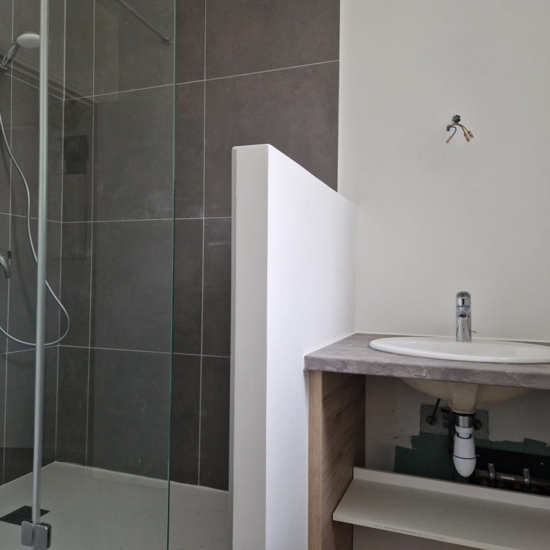 Appartement 3 pièces refait à neuf