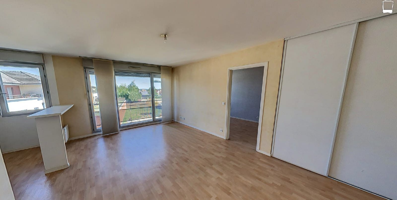 Moderne T2 de 46m² – Balcon et vue dégagée à Chelles