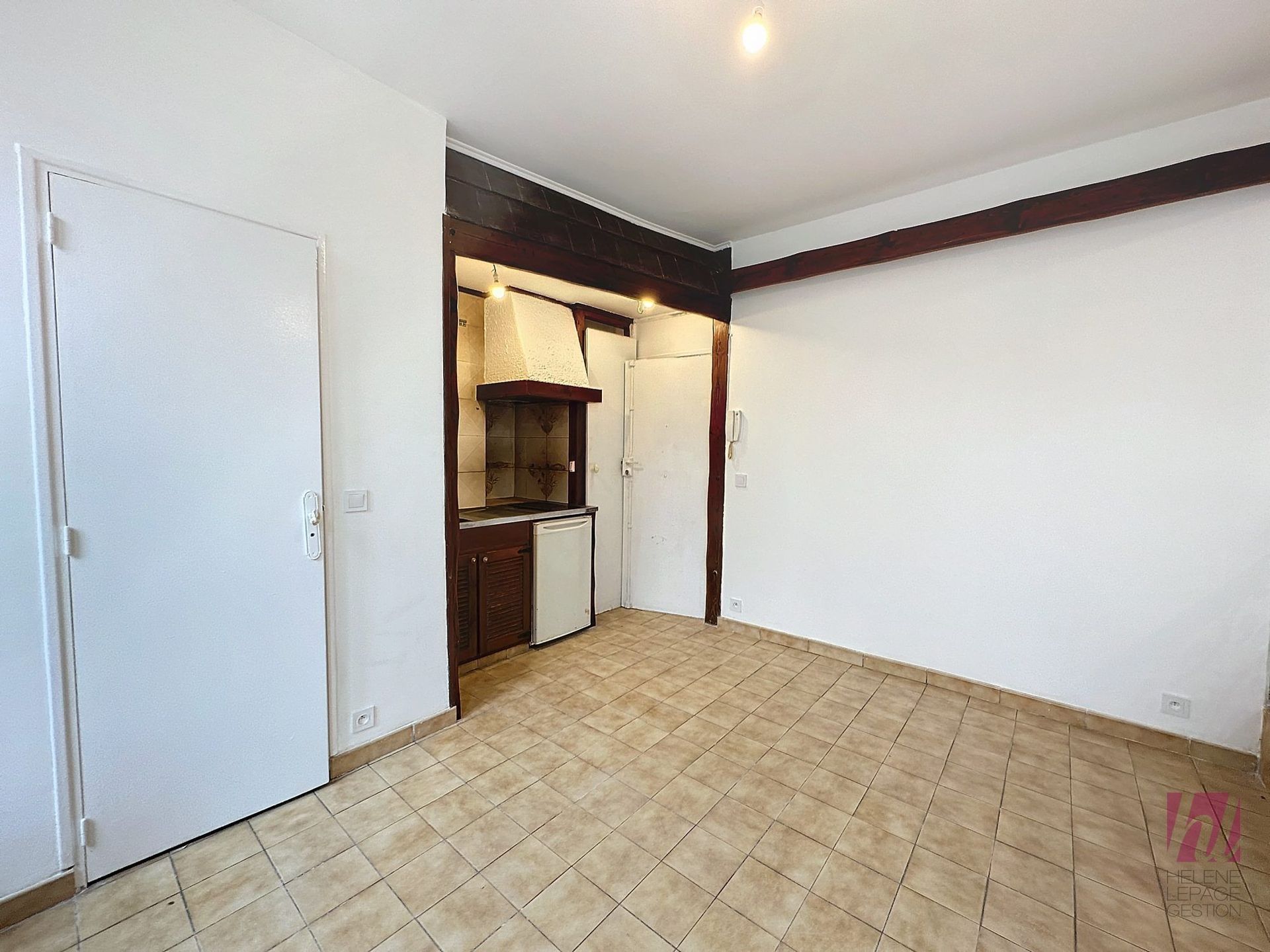 Atypique studio de 24m² – RDC lumineux à Rosny sous bois