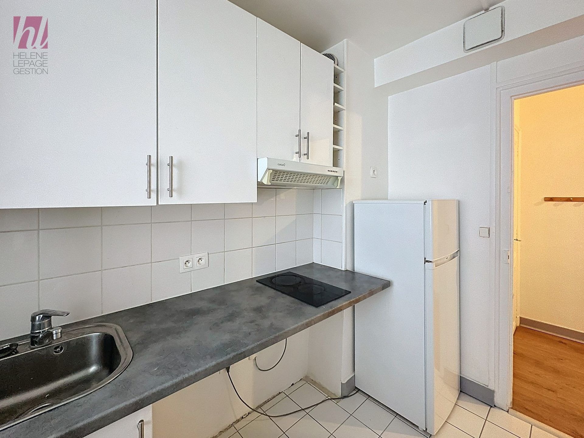 Très beau T2 traversant de 42m² – Charme de l’ancien à Levallois