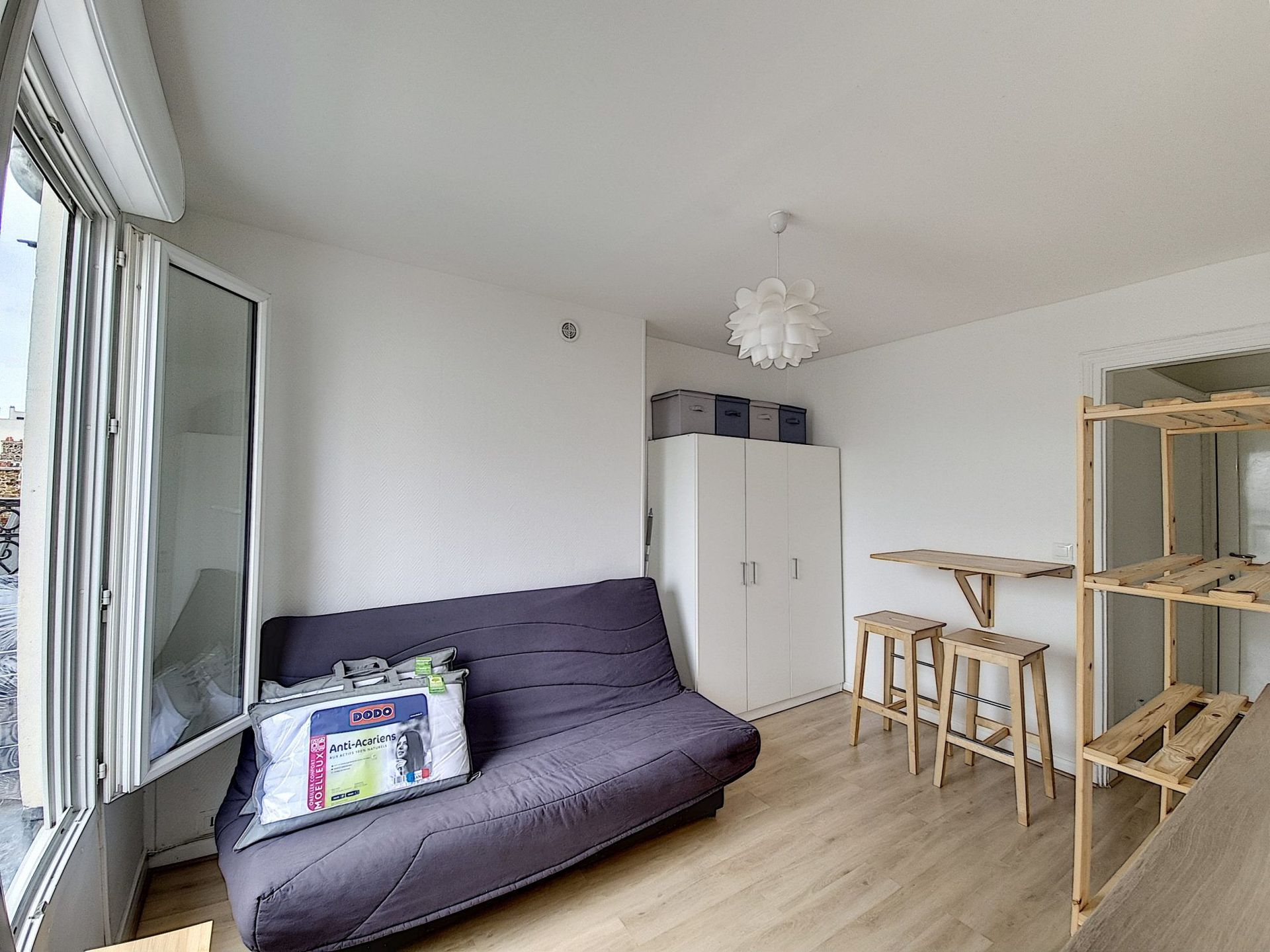 Agréable studio de 18m² – Dernier étage lumineux dans le 19ème
