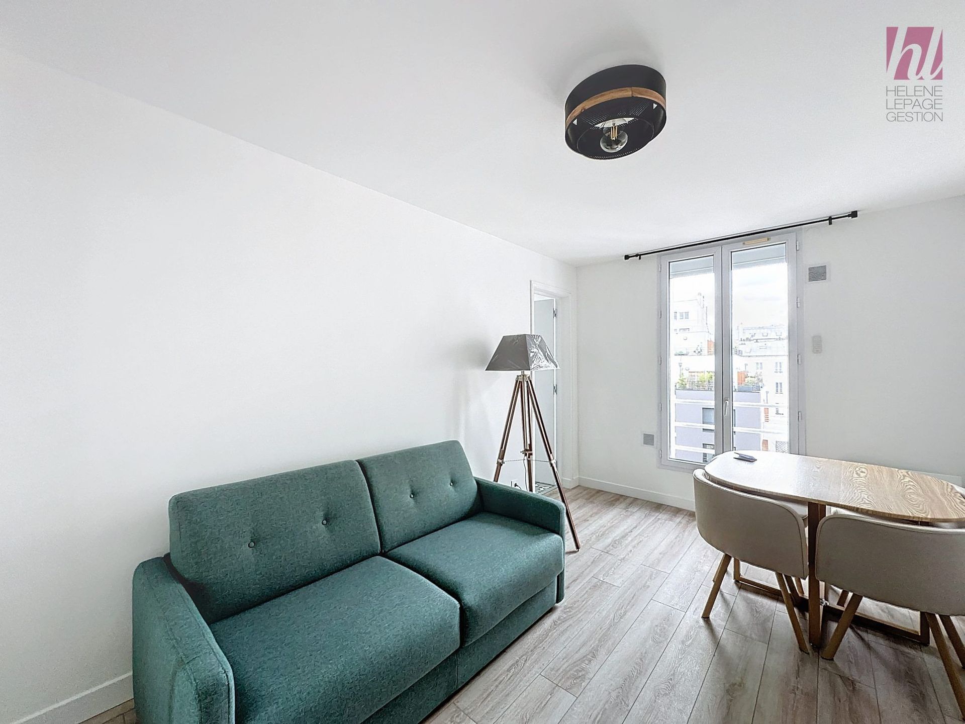 Superbe studio meublé de 21m² – Refait à neuf dans le 19ème