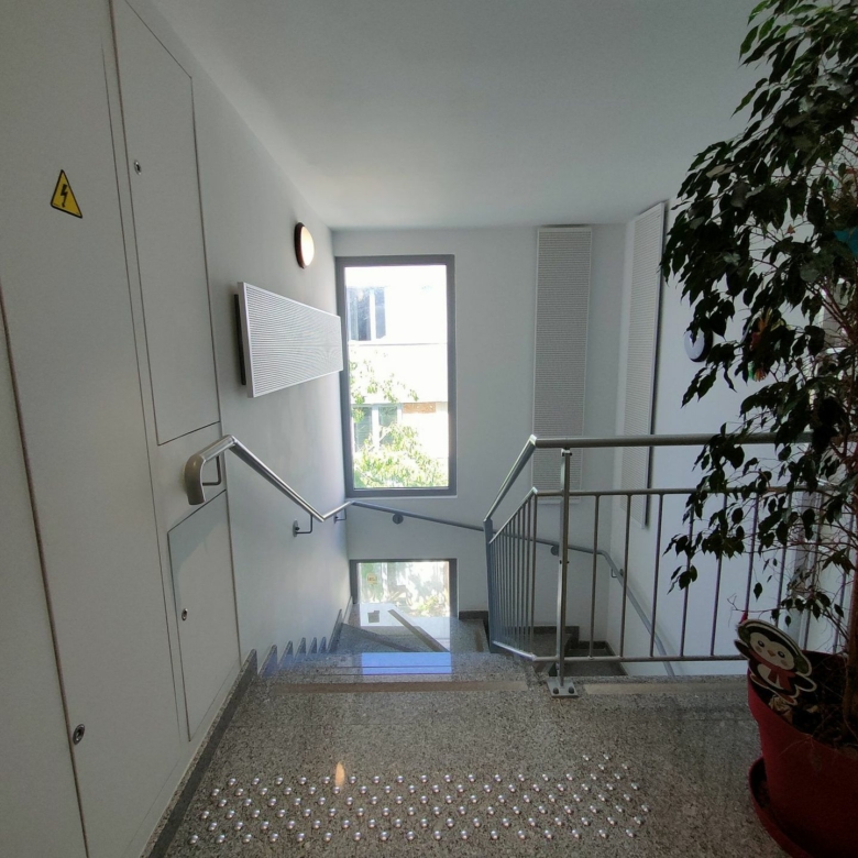 Superbe T4 en duplex de 74m² – Avec balcon à Montreuil