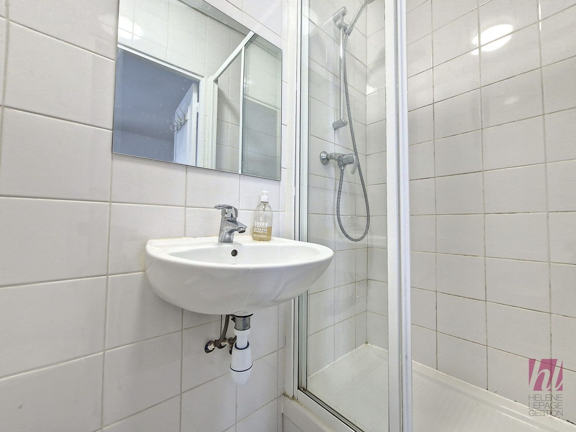 Spacieux T2 de caractère de 39m² – Quartier Batignolles dans le 17ème