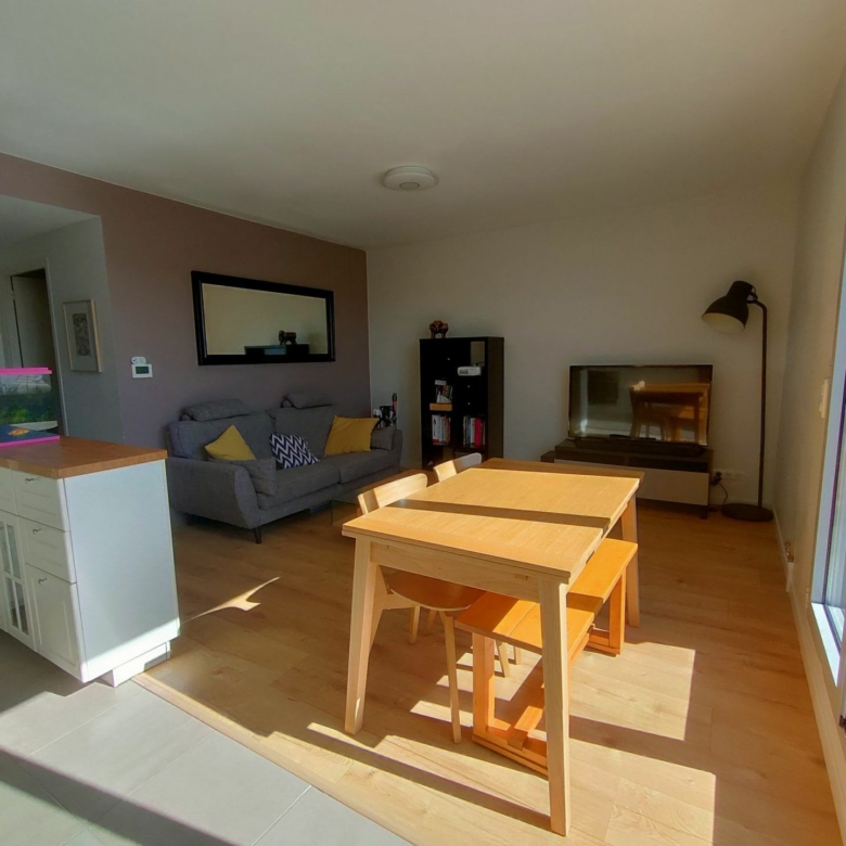 Superbe T4 en duplex de 74m² – Avec balcon à Montreuil