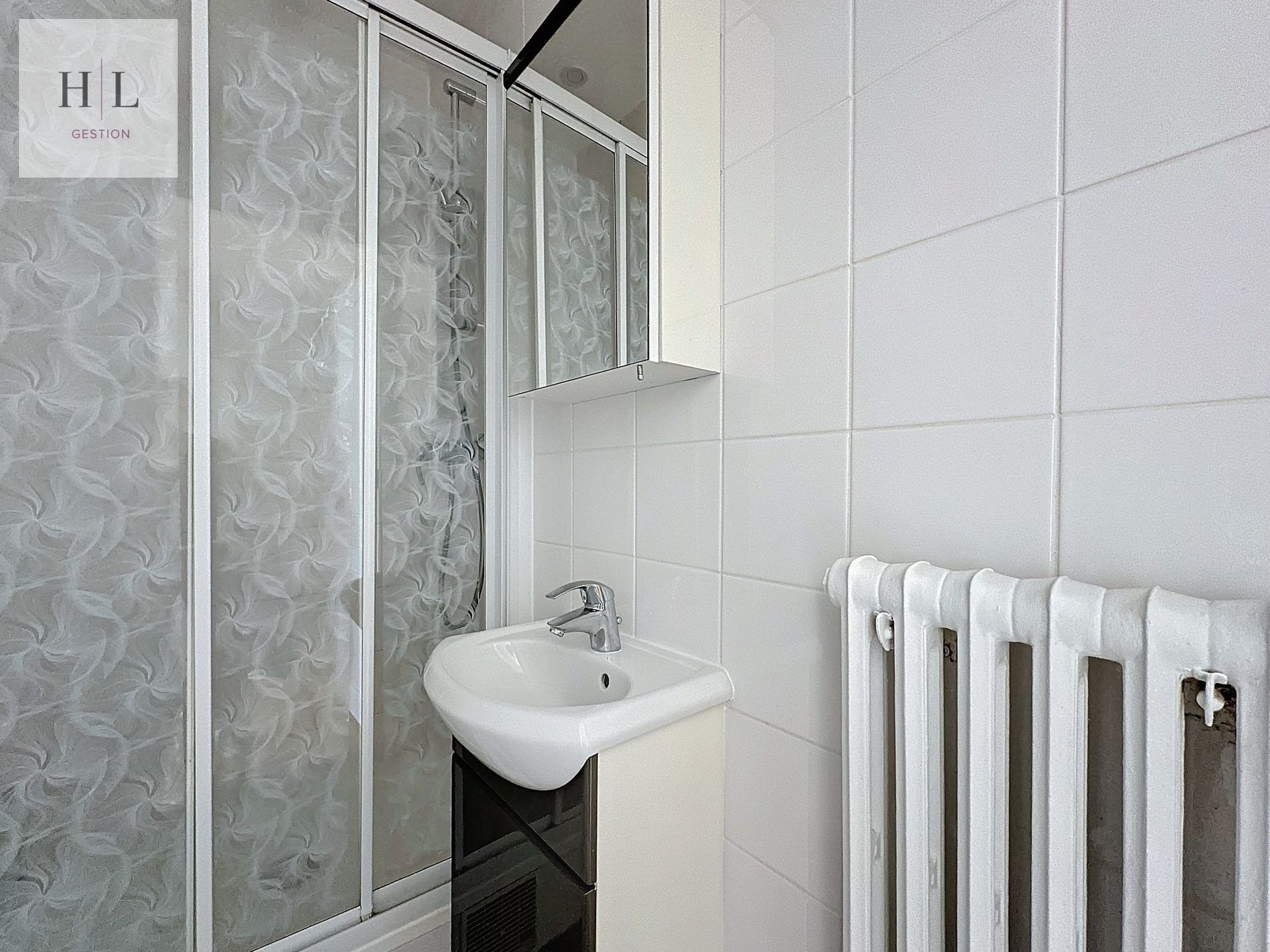 Très beau T3 de 43m² – Entièrement rénové, situé aux Lilas
