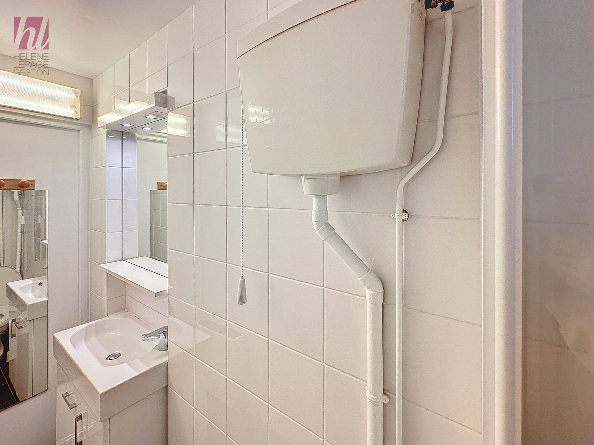 Très beau T2 traversant de 42m² – Charme de l’ancien à Levallois