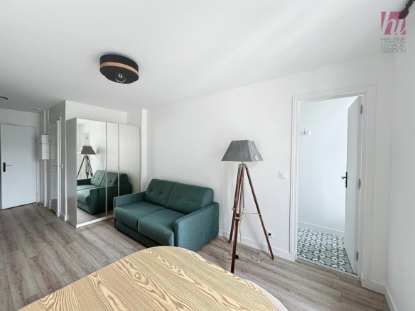 Superbe studio meublé de 21m² – Refait à neuf dans le 19ème