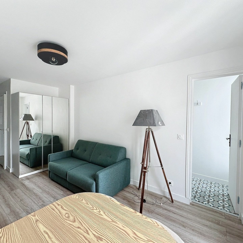 Superbe studio meublé de 21m² – Refait à neuf dans le 19ème
