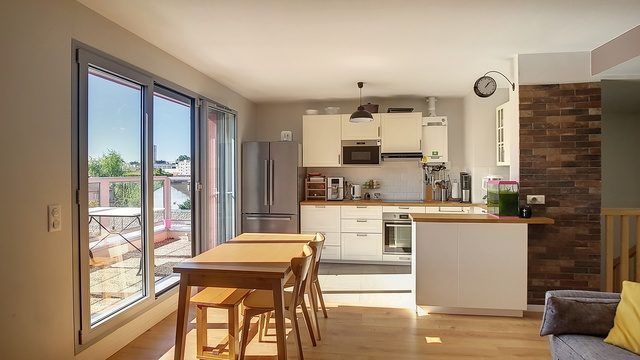 Superbe T4 en duplex de 74m² – Avec balcon à Montreuil