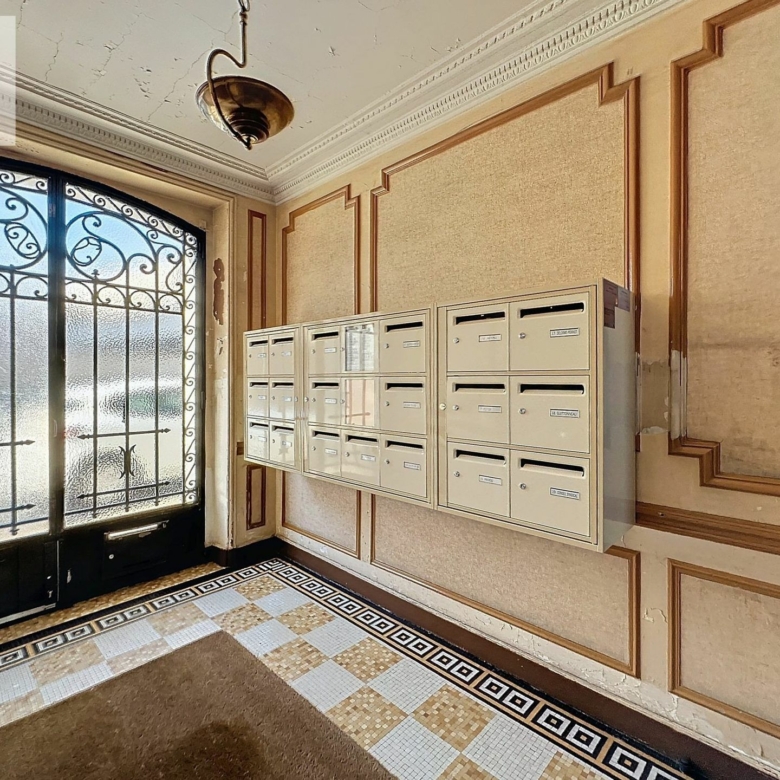Très beau T3 de 43m² – Entièrement rénové, situé aux Lilas