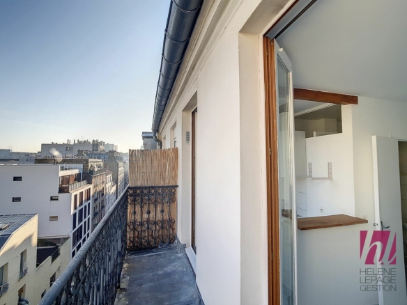 Agréable studio de 17m² – Dernier étage dans le 19ème