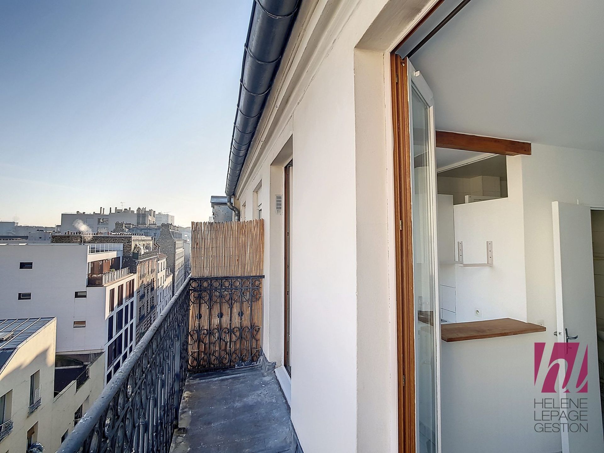 Agréable studio de 17m² – Dernier étage dans le 19ème