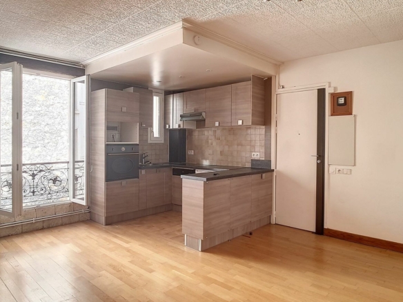 Moderne et calme T2 de 42m² – Quartier recherché et animé du 15ème