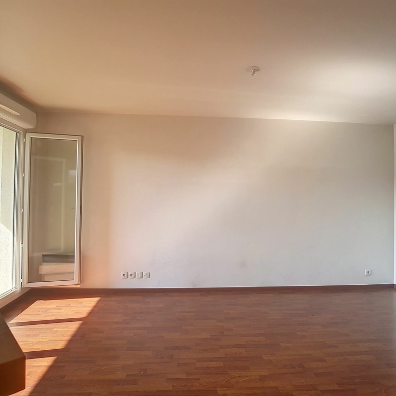 Très beau T3 de 68m² – Avec balcon à Argenteuil