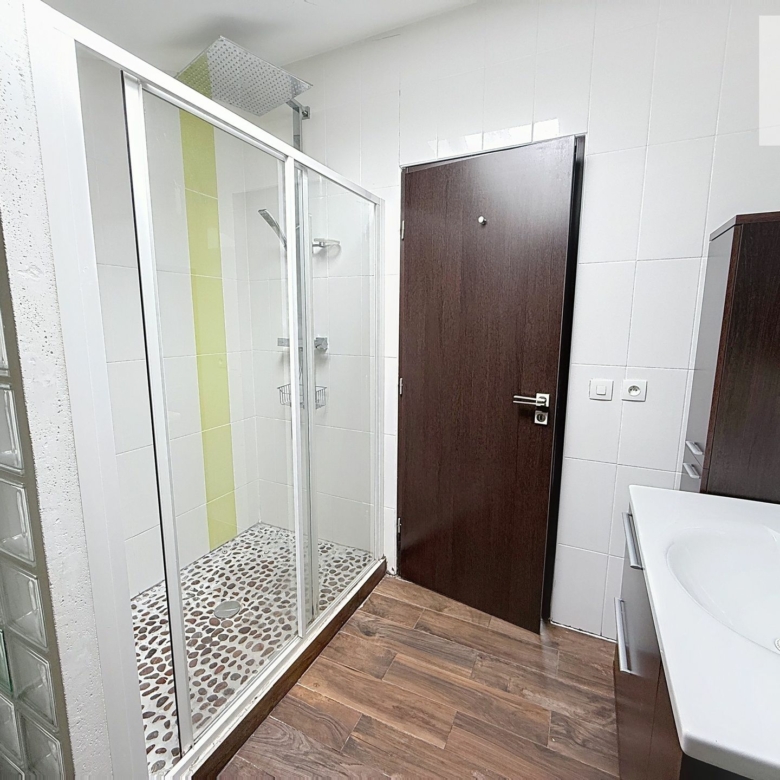 Loft meublé de 95m² à Fontenay sous bois