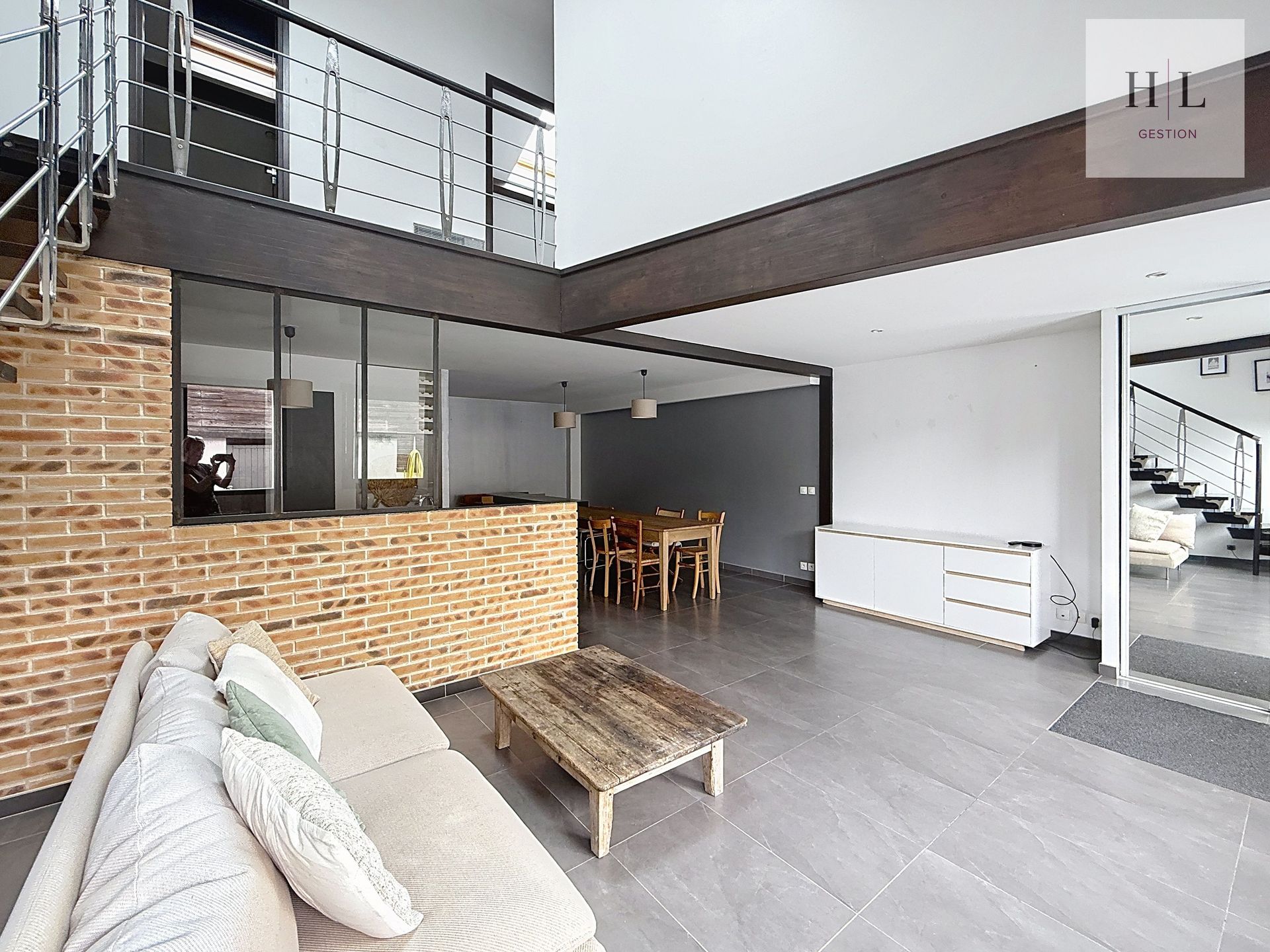 Loft meublé de 95m² à Fontenay sous bois